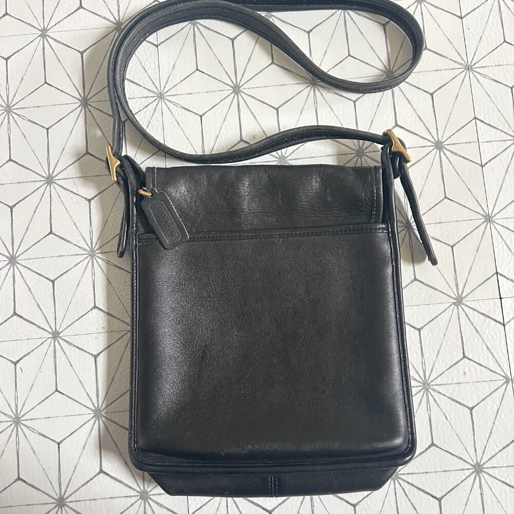 Coach Vintage Crossbody Bag - Picture 5 of 8